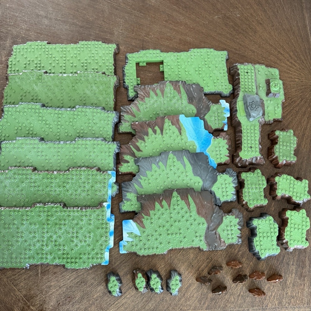 Mega Bloks Krystal Wars Dragons Terrain Base Plates 29pc Lot Replacement Pieces